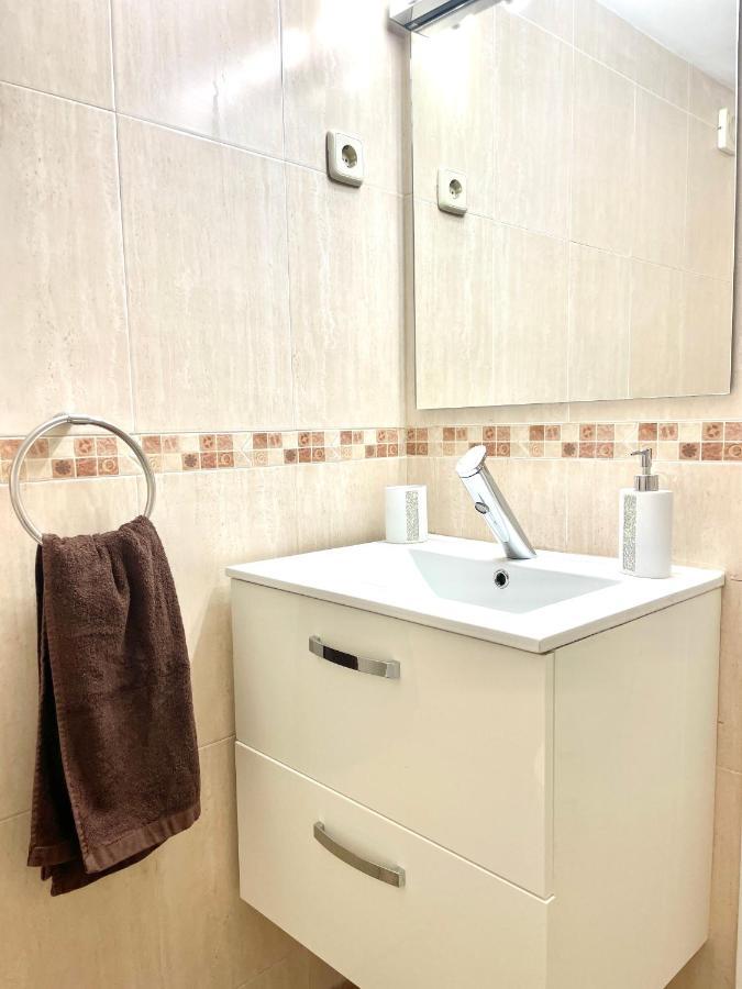 Apartamento Ideal บาร์เซโลนา ภายนอก รูปภาพ